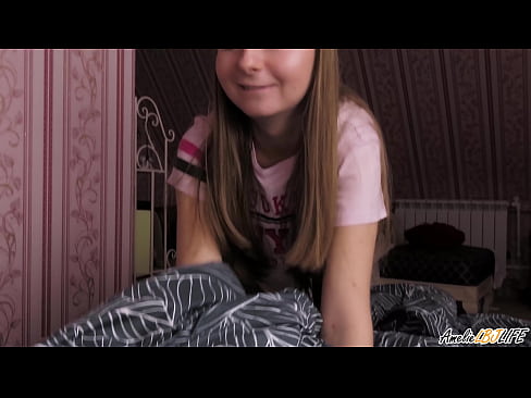 ❤️ Blondie nyedot dheweke bff rumiyin lan nemu cum ing dheweke tutuk ❤ Video porno ing kita  ️❤